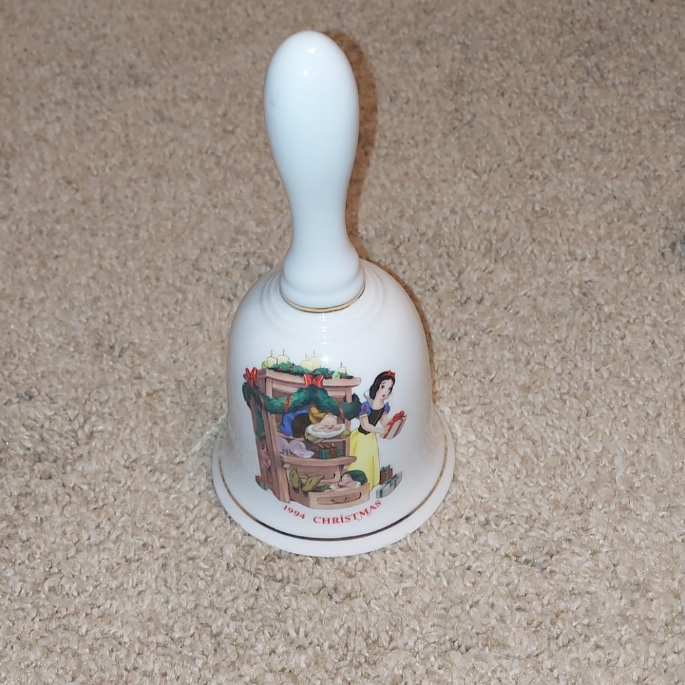 Disney Snow White Christmas Bell